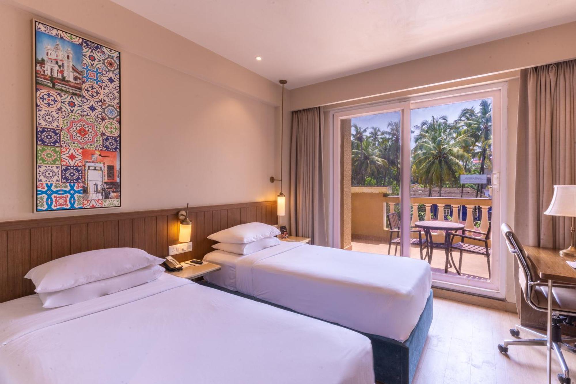 Fairfield By Marriott Goa Calangute Hotel ภายนอก รูปภาพ